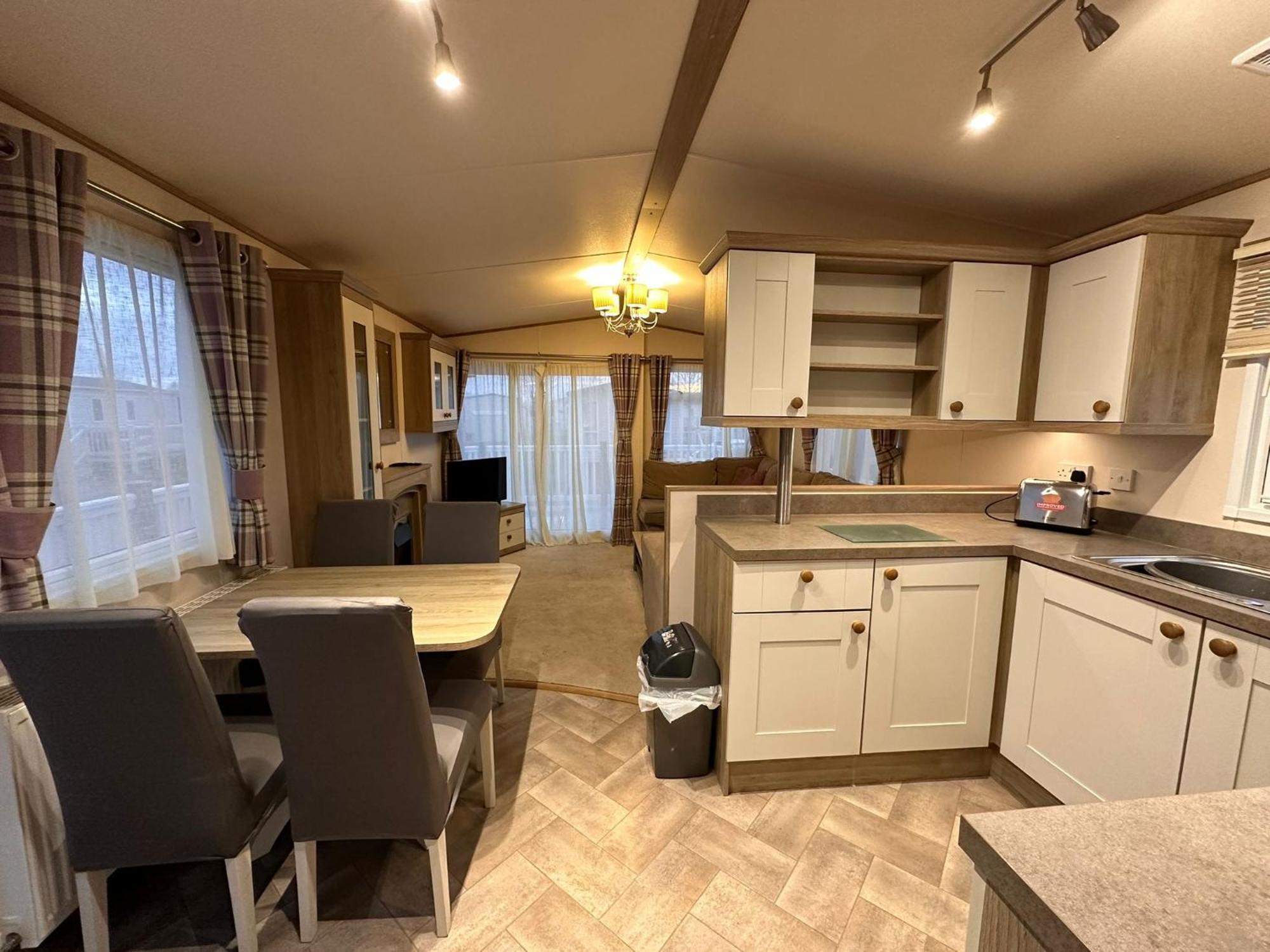 Lakes 6 Berth With Bath Tattershall