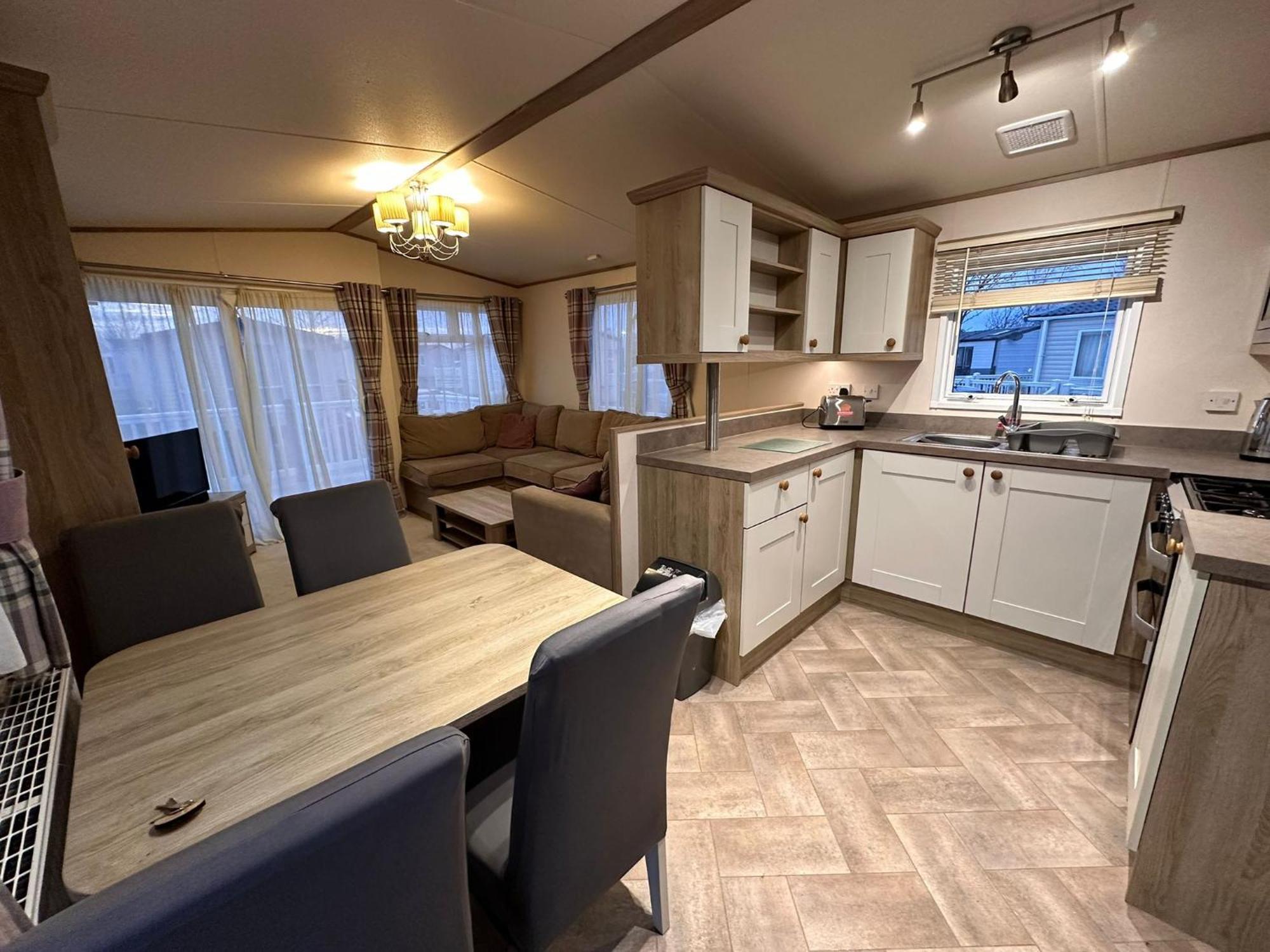 Lakes 6 Berth With Bath * Tattershall
